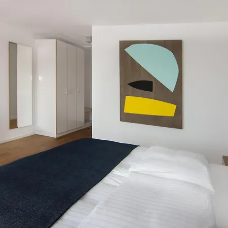 Vi Vadi Downtown Hotel