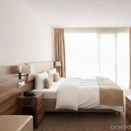 Vi Vadi Downtown 3*