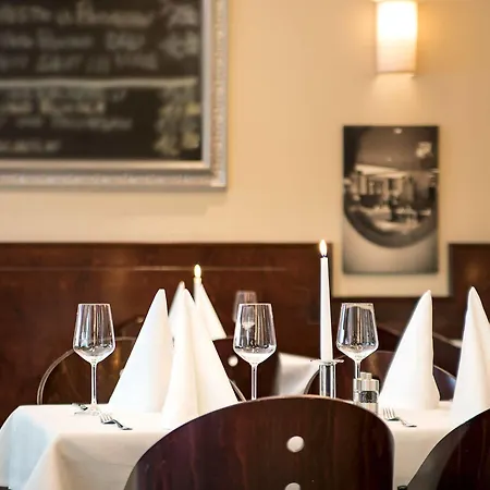 Vi Vadi Downtown 3* Monachium
