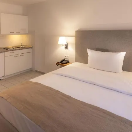 Hotel Downtown Vi Vadi 3*