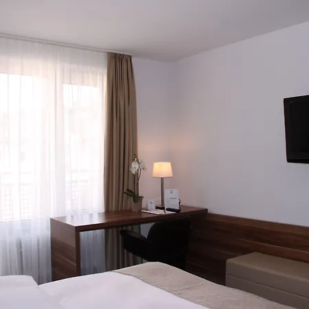 Downtown Vi Vadi 3*