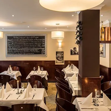 Hotel Downtown Vi Vadi 3*