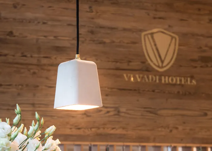 Downtown Vi Vadi Hotel 3*