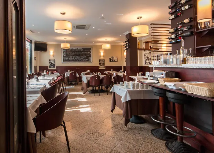 Downtown Vi Vadi Hotel 3*