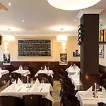 Hotel Downtown Vi Vadi