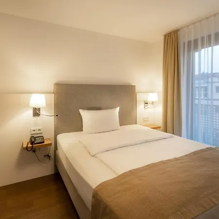 Hotel Downtown Vi Vadi München
