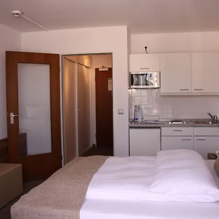 Hotel Downtown Vi Vadi