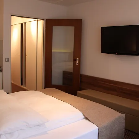 Downtown Vi Vadi ミュンヘン