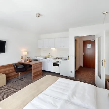 ホテル Downtown Vi Vadi 3*