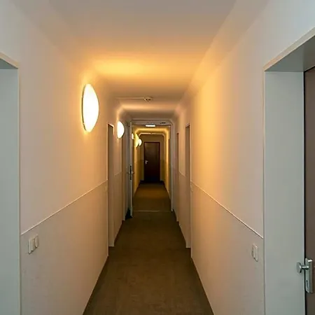 Hotel Downtown Vi Vadi Munich