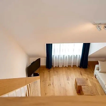 Downtown Vi Vadi 3* Munich