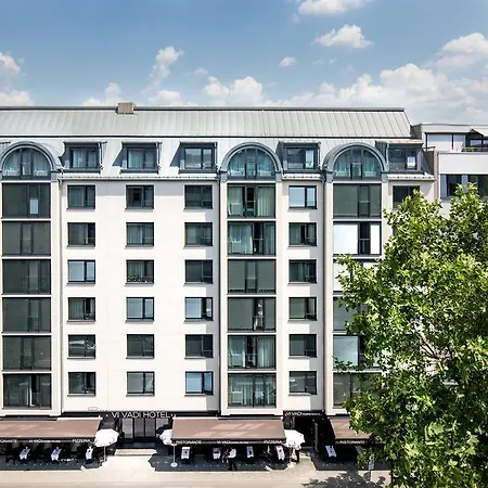 Hotel Downtown Vi Vadi 3*