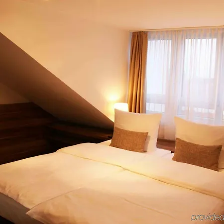Downtown Vi Vadi Hotel 3*