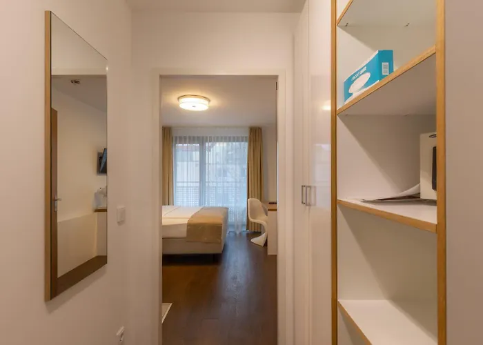 Downtown Vi Vadi מינכן