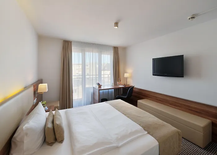 Downtown Vi Vadi 3* ミュンヘン